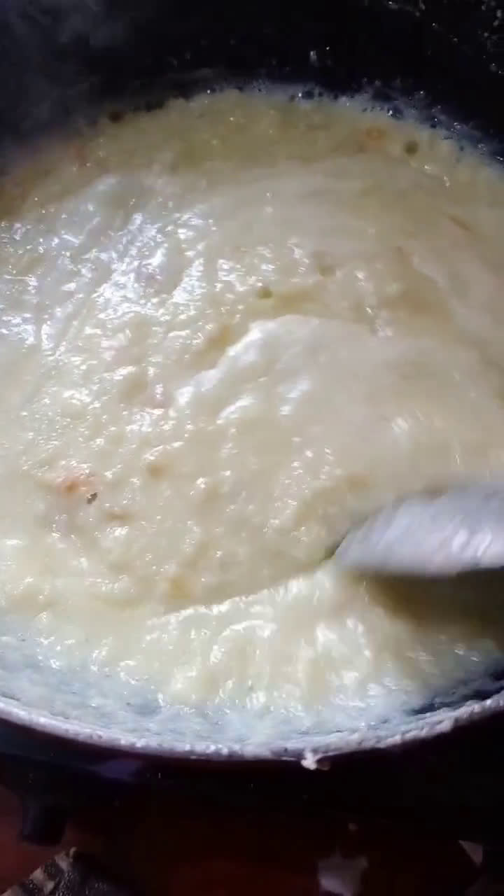कोकोनट मावा बर्फी (coconut mawa burfi recipe in Hindi) रेसिपी चरण 1 फोटो
