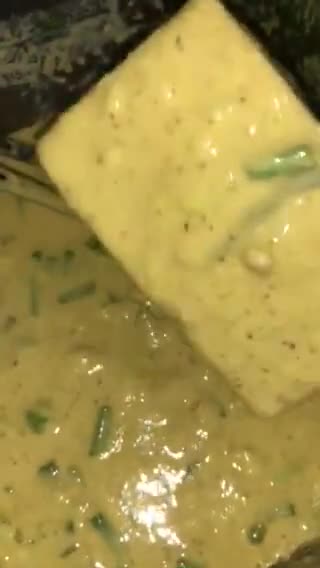 Foto langkah ke 4 dari resep Gorengan Tempe & Menjos Kriuk.