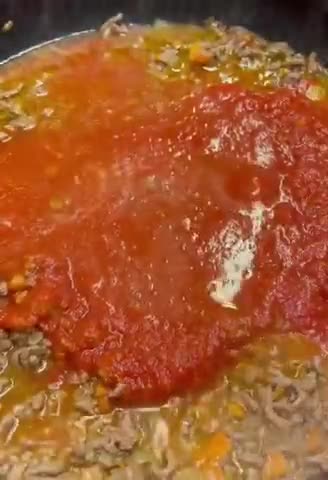 صورة لخطوة 1 من وصفة باستا بالطريقة الإيطالية pasta al forno