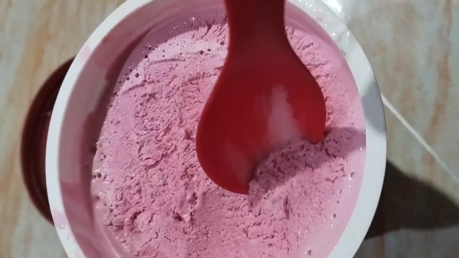 Foto langkah ke 6 dari resep Es krim rasa wall's.