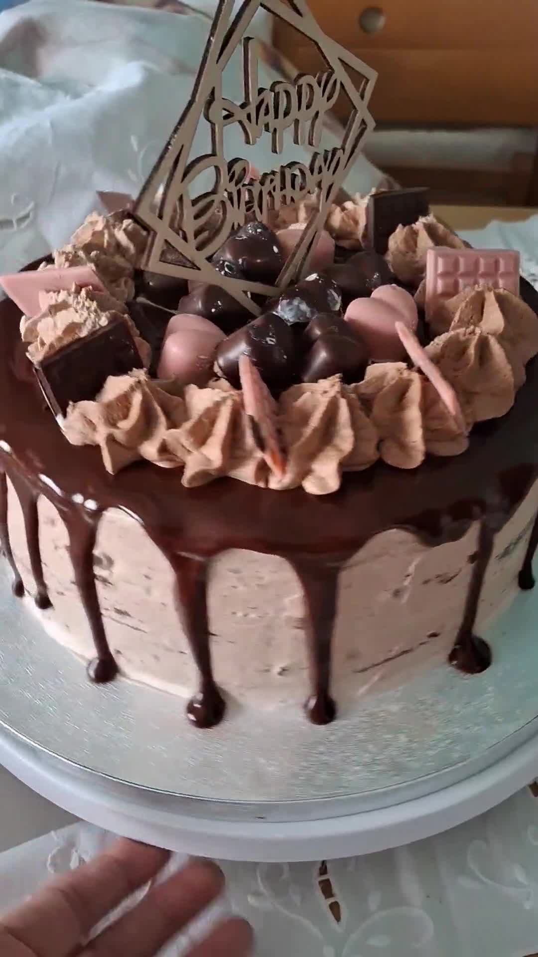 Foto del passaggio 5 della ricetta Drip cake