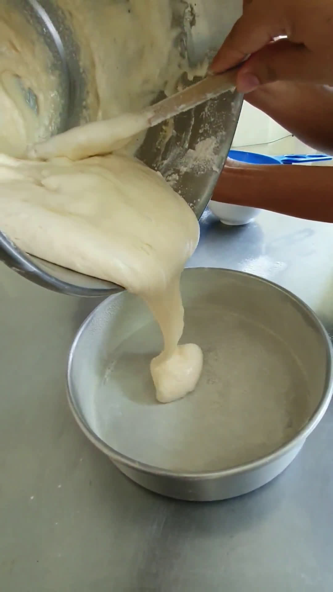 Foto del paso 3 de la receta: Bizcocho Liviano