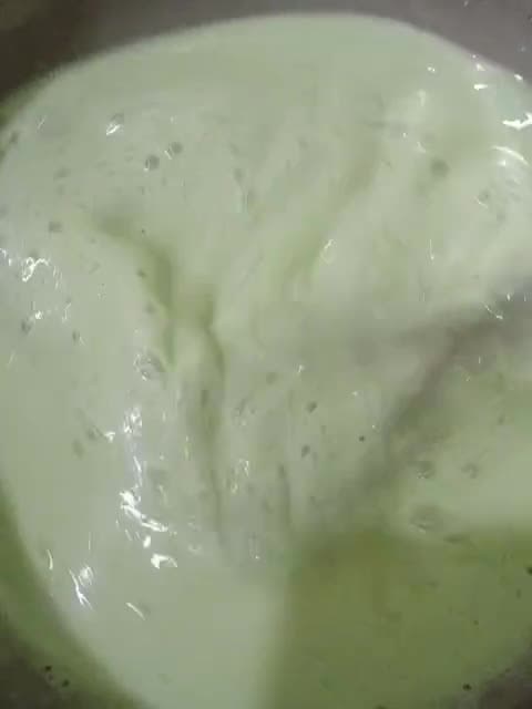 Gambar langkah 2 resipi Agar-agar Santan BerLumut.