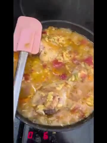 Foto del paso 4 de la receta: Arroz con pollo 🥘