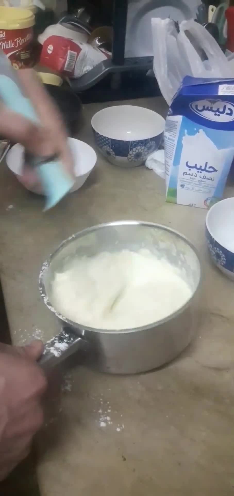 صورة لخطوة 2 من وصفة كريب شوكولاته