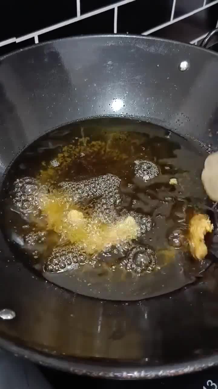 Gambar langkah 4 resipi Ayam Goreng Cornflakes Crispy.