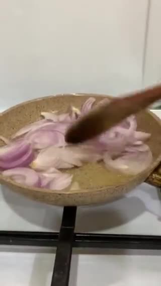 صورة لخطوة 6 من وصفة كيش بالتونة