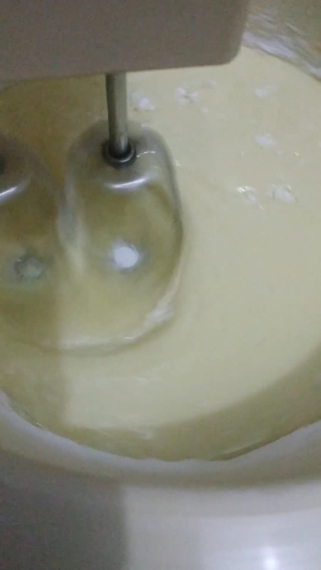 Foto langkah ke 4 dari resep Kue Bangkit Santan.