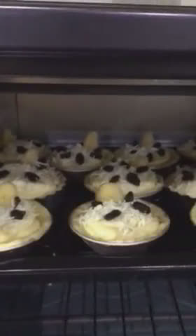Foto langkah ke 6 dari resep Peuyeum Tart.