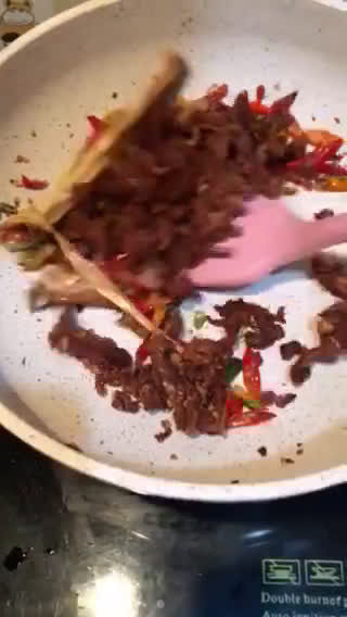 Foto langkah ke 4 dari resep Daging krispi mercon.