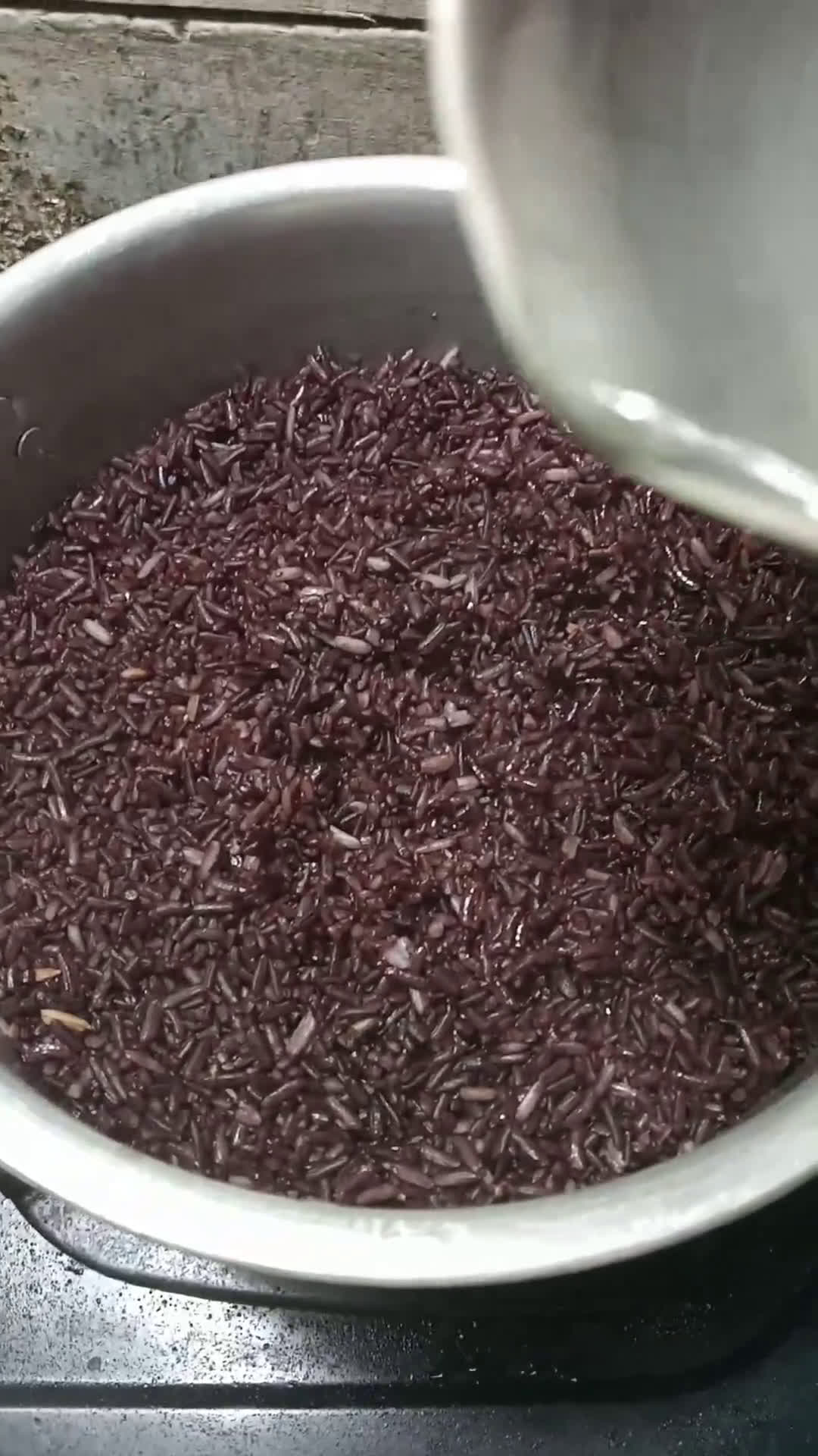 Foto langkah ke 3 dari resep Tape ketan hitam manis.
