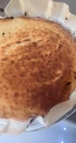 صورة لخطوة 7 من وصفة بسبوسه محشيه بالقشطه