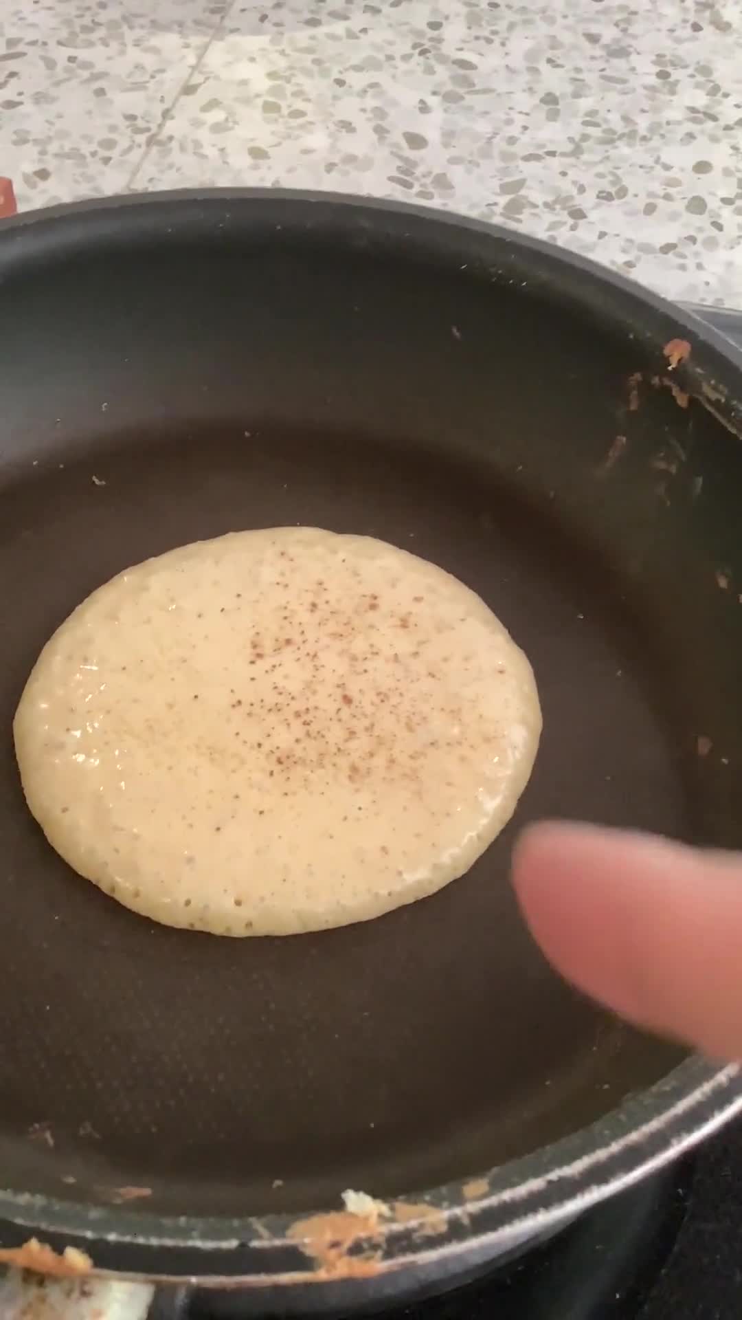 Foto langkah ke 3 dari resep Pancake 🥞 Teflon mulus dan mudah.