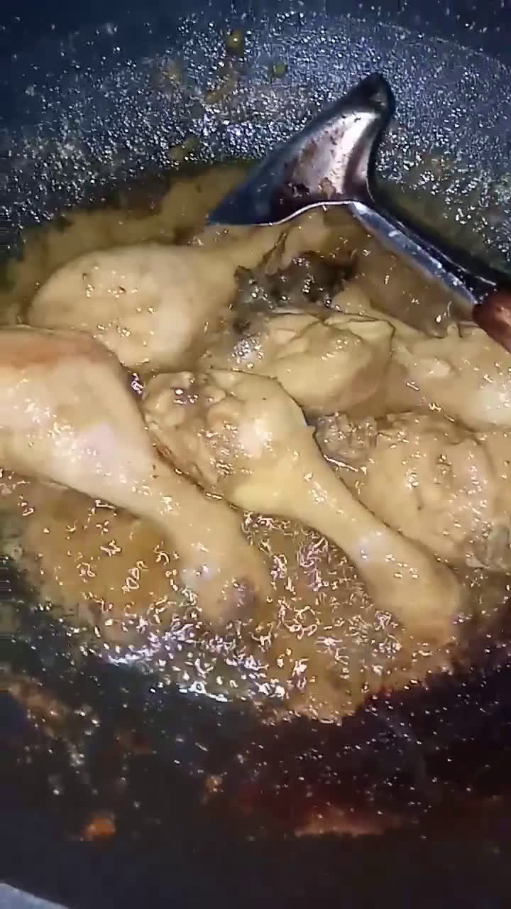 Foto langkah ke 5 dari resep Ayam Goreng Ungkep Lengkuas.