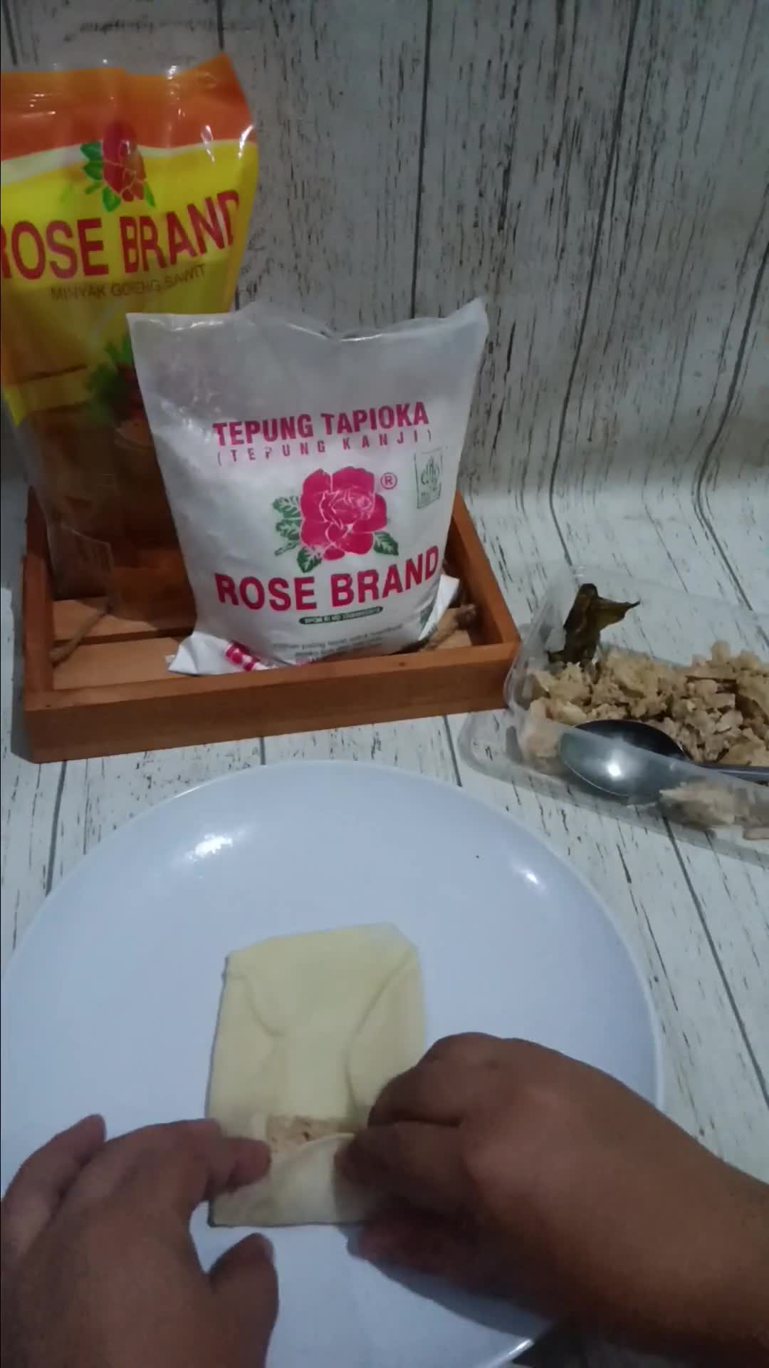 Foto langkah ke 11 dari resep Sosis solo.