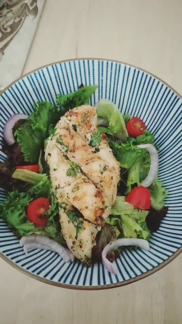Gambar langkah 4 resipi Roast Garlic Butter Chicken with Salad (Eat Clean) 🇮🇹.