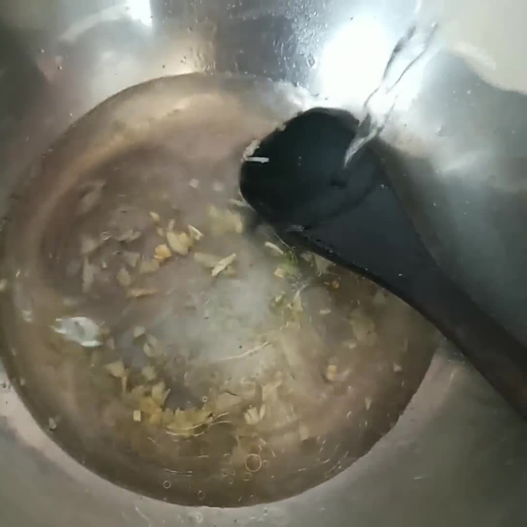 Foto langkah ke 2 dari resep Sup Tahu Putih.