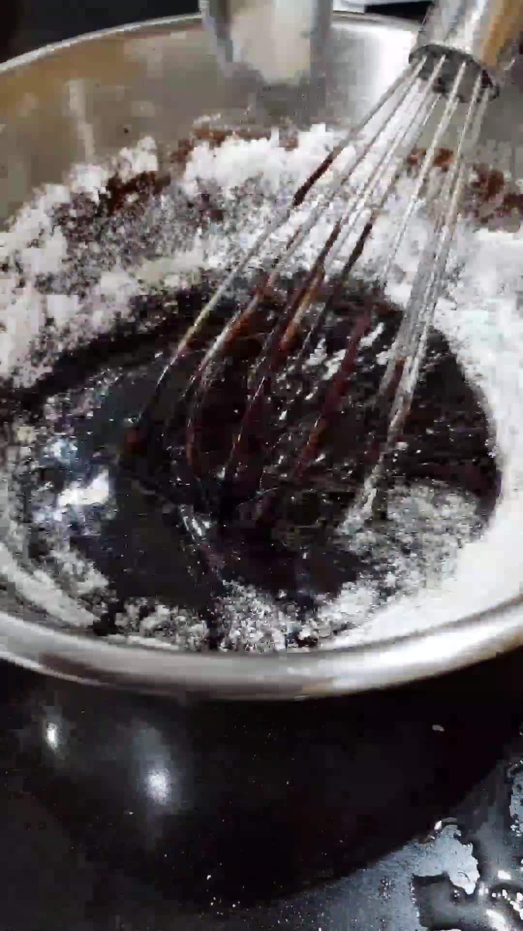Foto langkah ke 2 dari resep Crispy Brownies (393).