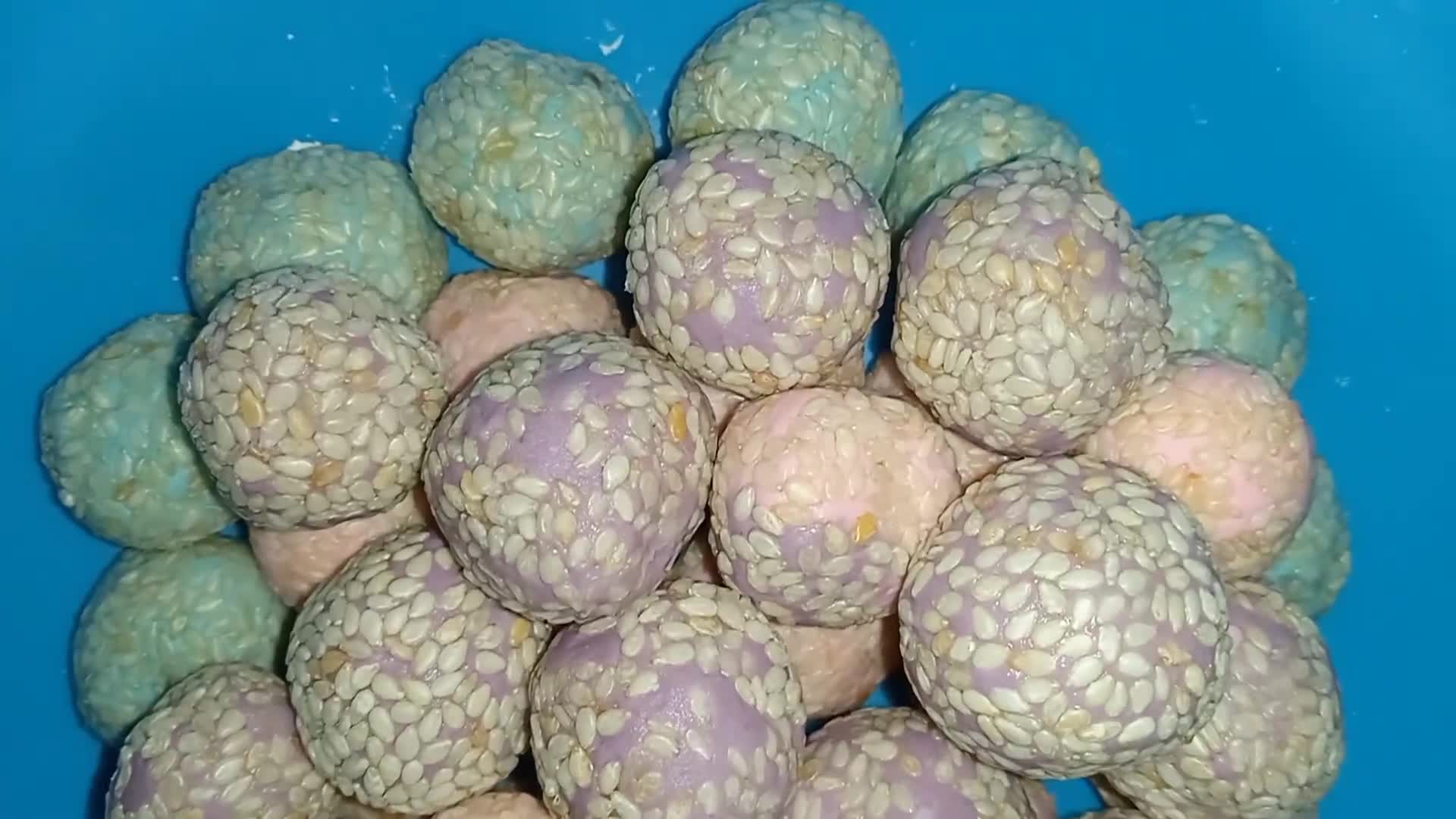 Foto langkah ke 2 dari resep Onde Onde Mini Fantasy.