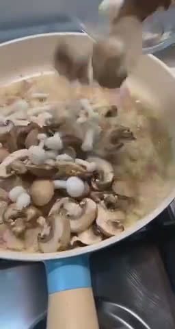 صورة لخطوة 3 من وصفة سبانخ على طريقة الشيف هبه