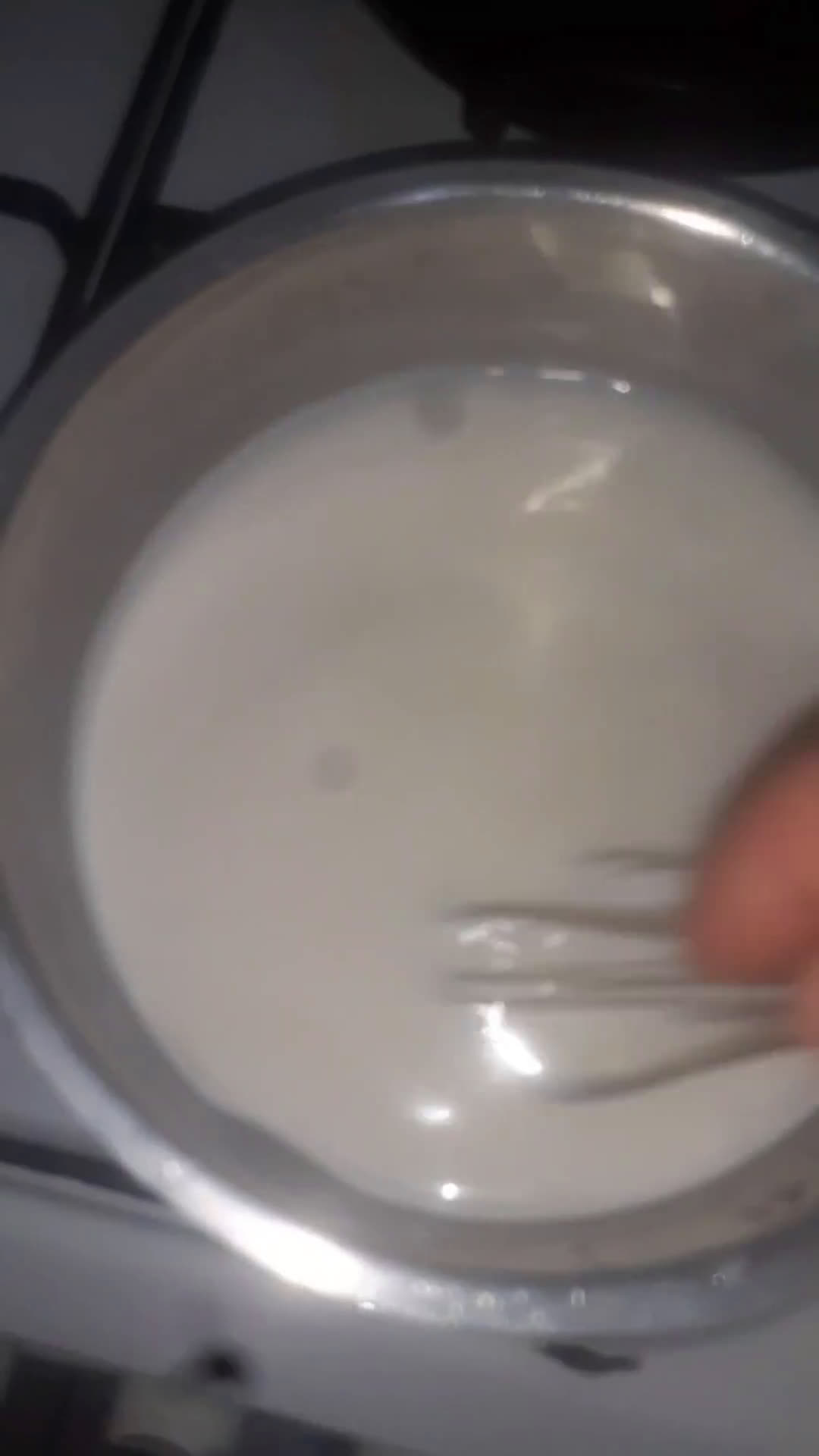 صورة لخطوة 7 من وصفة كيكة العشر ملاعق بدوق ليمون 😍 روعة 😋