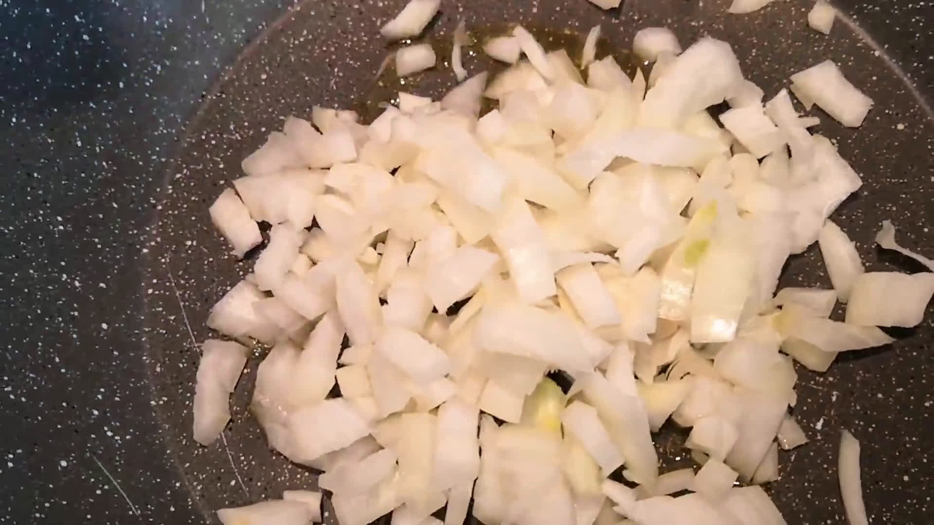 Une image de l'étape 3 de Pasta Scampis et Pesto de Pistaches.