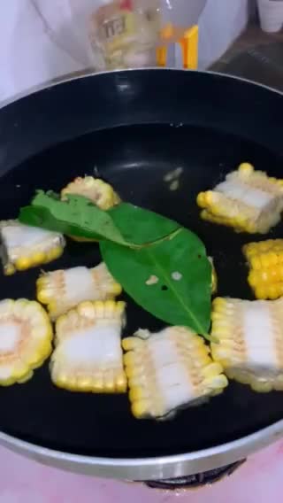 Foto langkah ke 1 dari resep Sayur asem kuah bening.