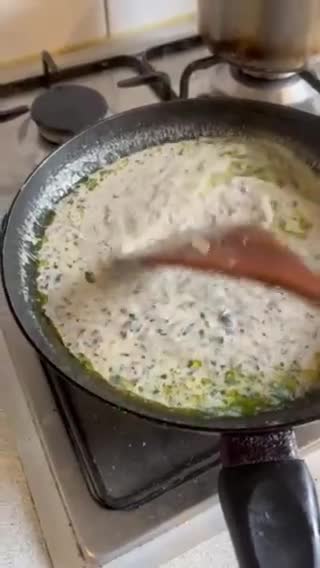 Foto langkah ke 1 dari resep Mushroom Sauce.