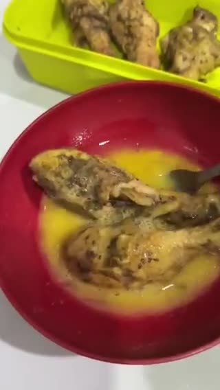Foto langkah ke 3 dari resep Ayam Goreng Simple.