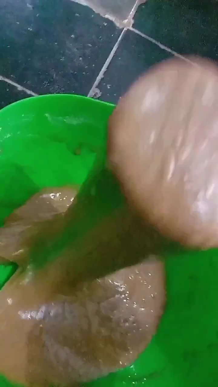 Foto langkah ke 6 dari resep Bolu Kukus Gula Merah Mekar.