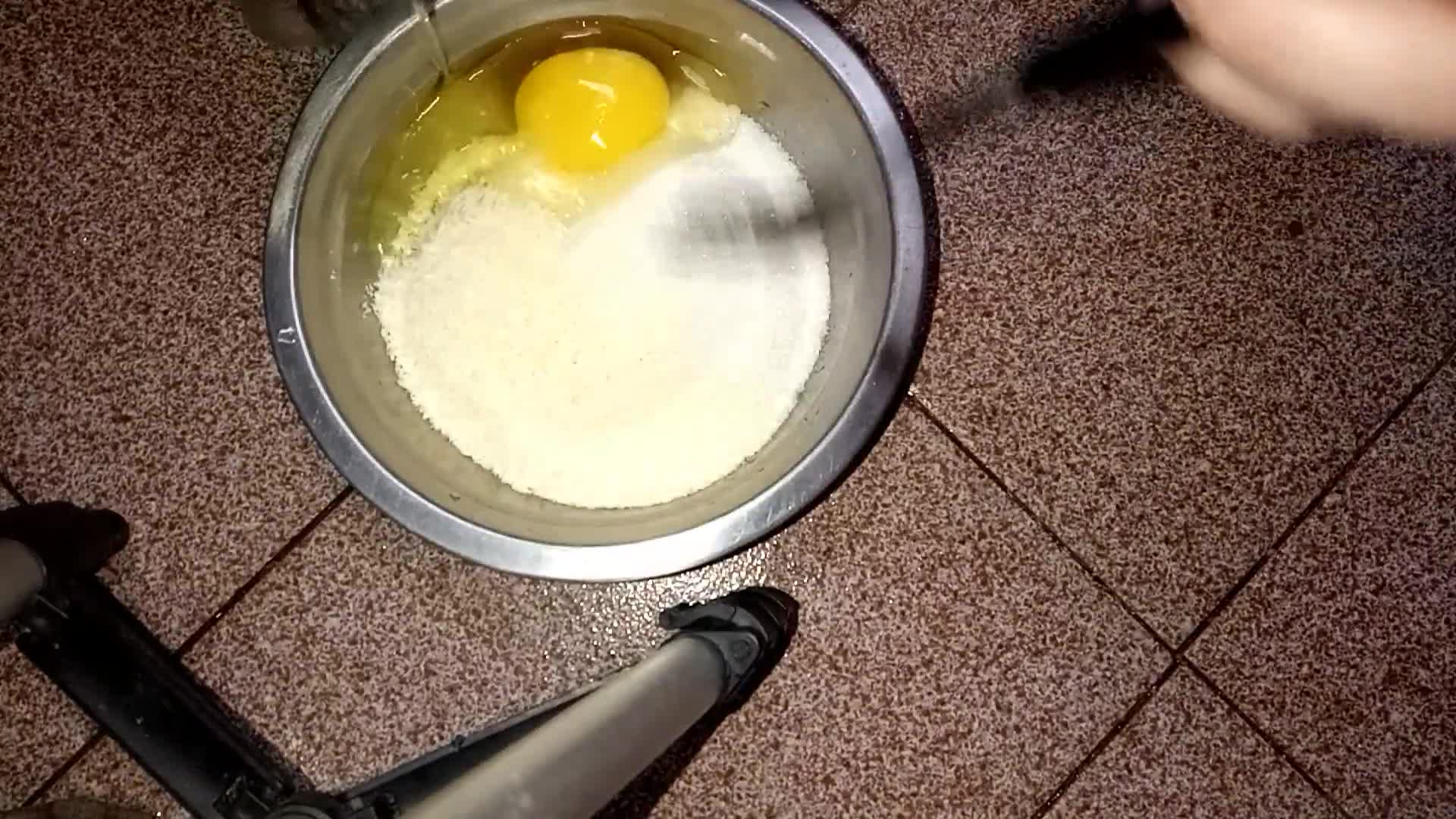 Foto del paso 7 de la receta: Tarta integral de dulce de leche y coco