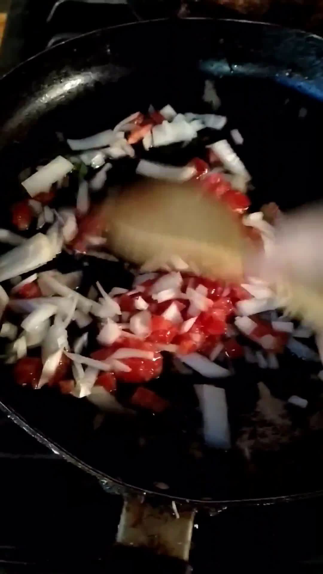 Foto del paso 2 de la receta: Chilaquiles a mi gusto