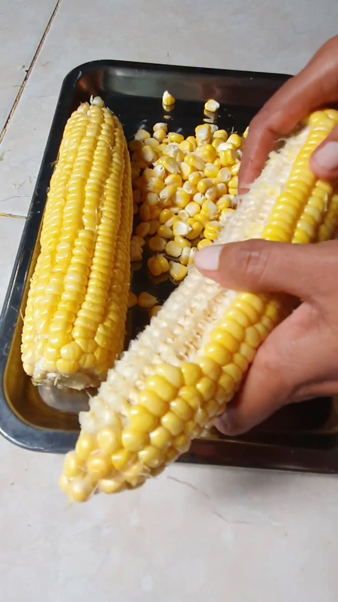 Foto langkah ke 1 dari resep Lepet Jagung.