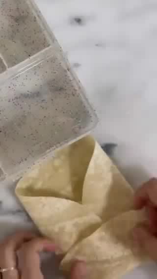 A picture of step 1 of Valentine’s Day Lunchbox Quesadilla.