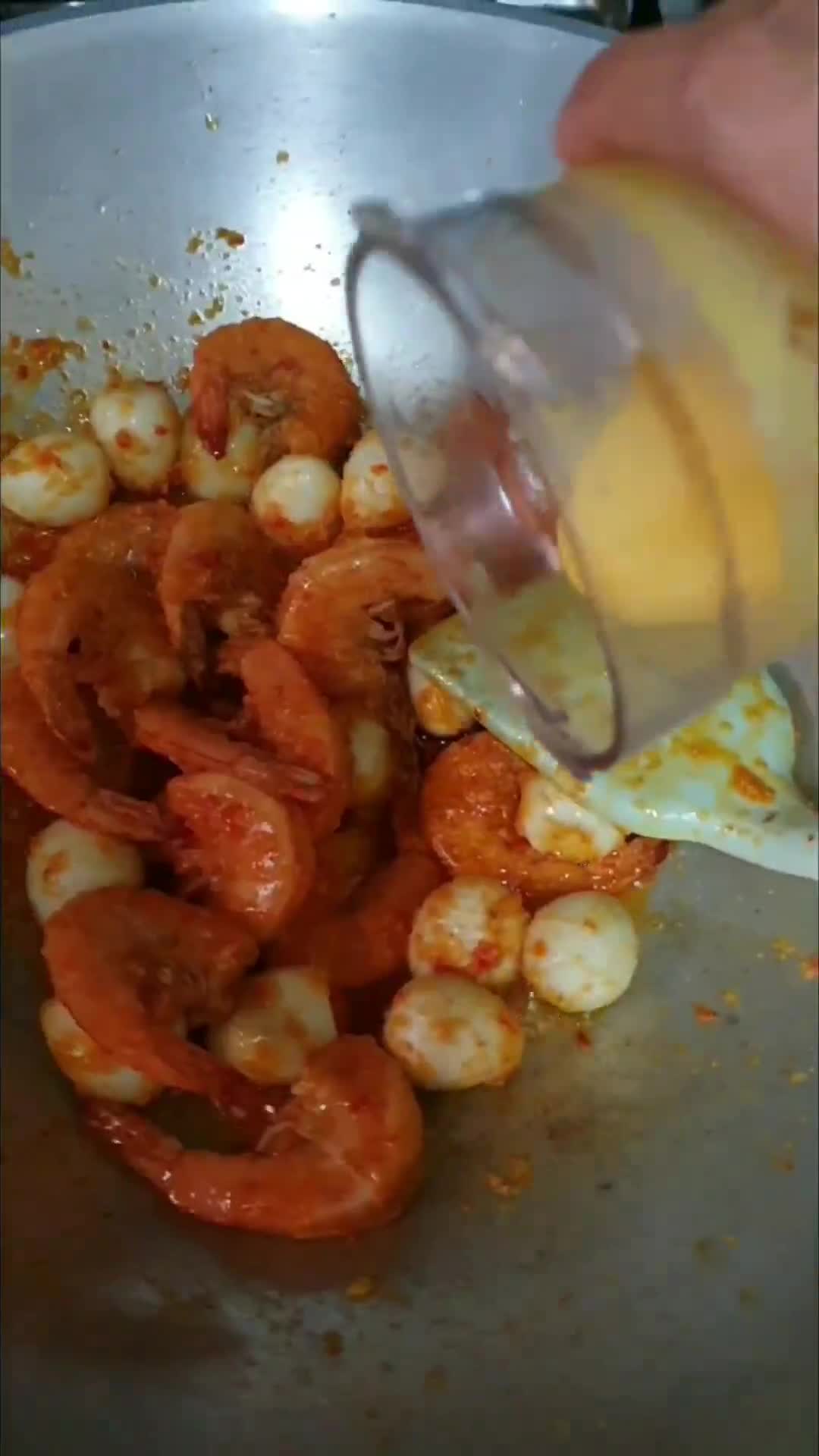 Foto langkah ke 5 dari resep 536. Udang Nanas Asam Pedas.