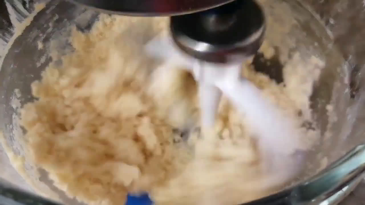 Une image de l'étape 4 de Sablés fraises a la djamicoo.