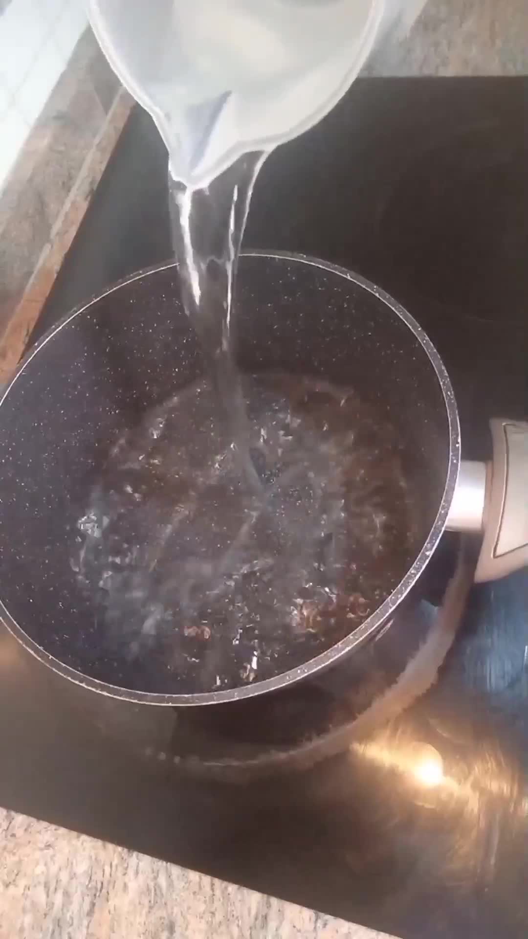 Foto del paso 1 de la receta: Arroz con pollo al horno 🥘