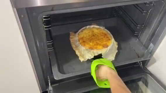 Foto del paso 6 de la receta: Tarta de queso de La Viña (sin lactosa y sin gluten)