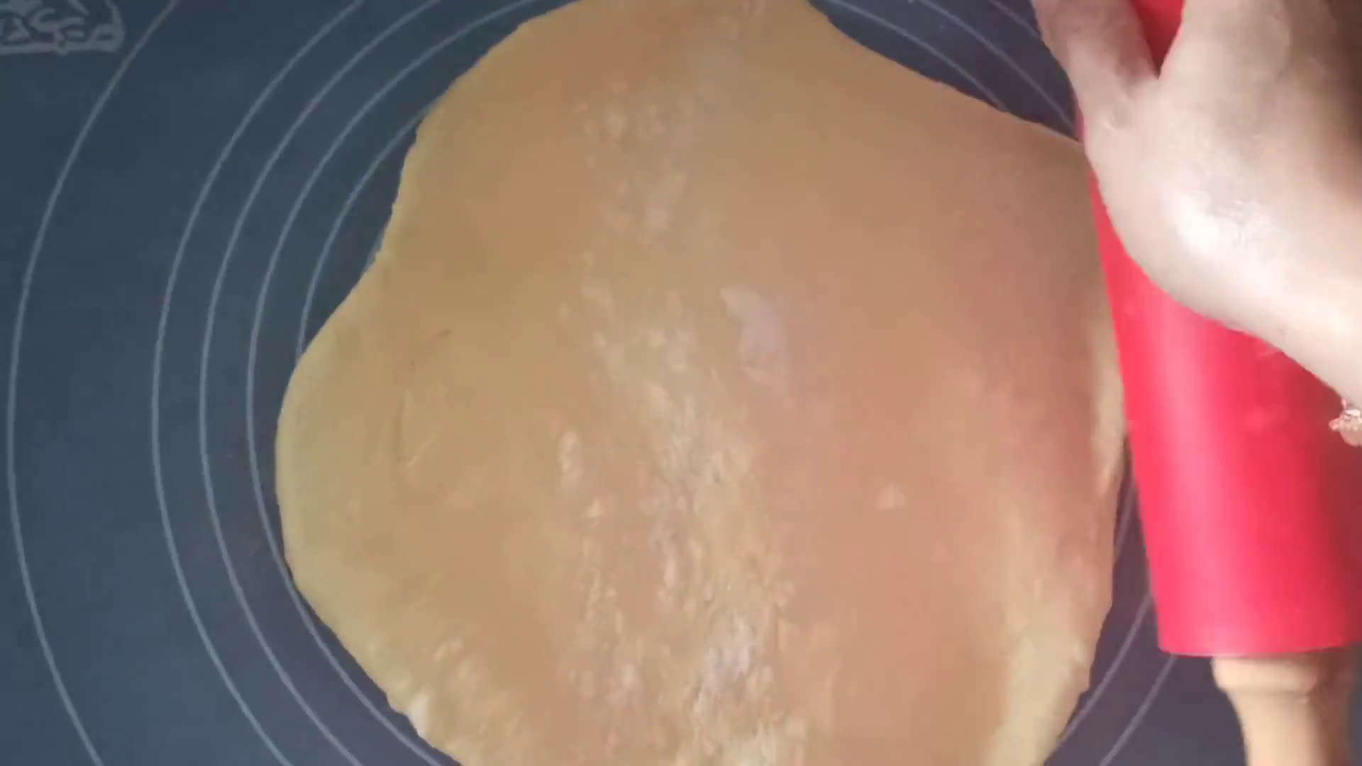 Foto langkah ke 4 dari resep Cinnamon bread.
