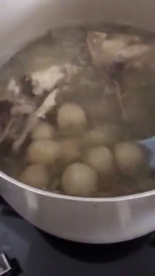Foto langkah ke 2 dari resep Cilok kuah goang.