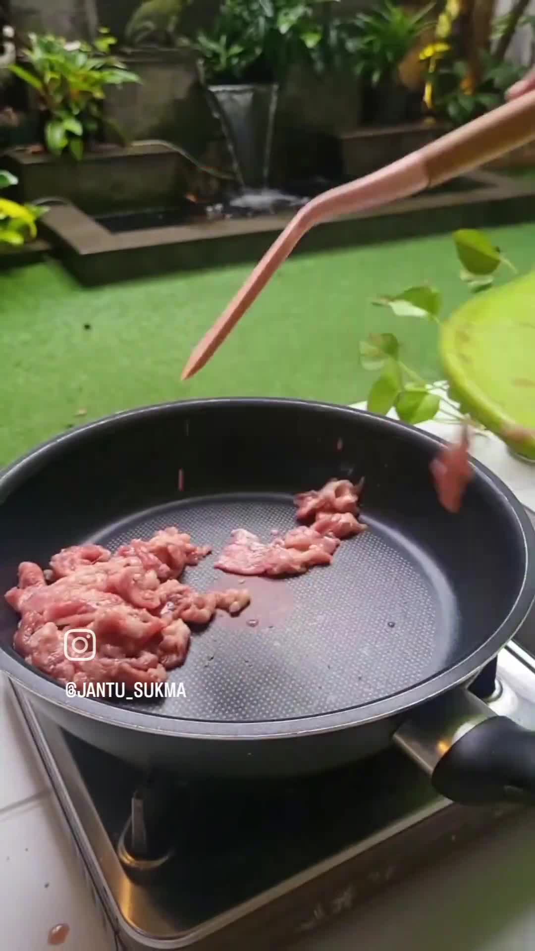 Foto langkah ke 3 dari resep Spaghetti Carbonara.