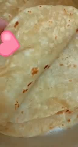 صورة لخطوة 1 من وصفة خبز الصاج