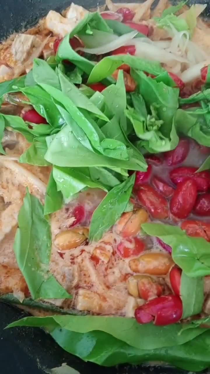 Foto langkah ke 3 dari resep Jangan Telo Gantung Pedes.