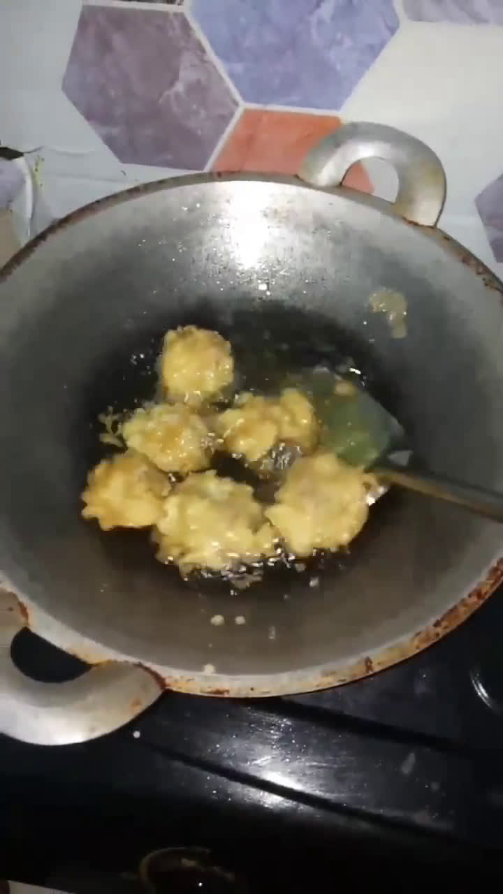 Foto langkah ke 4 dari resep Tahu walik crispy.