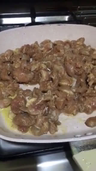 Foto langkah ke 4 dari resep Roti tortilla dengan kebab ayam.