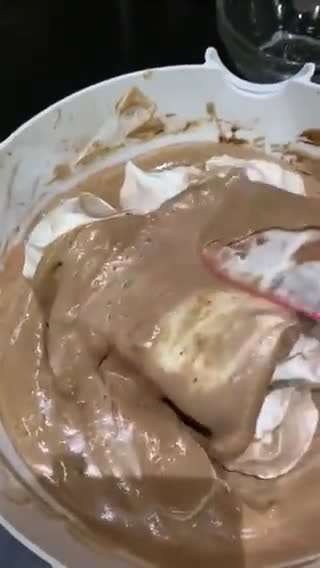 Foto langkah ke 3 dari resep Chiffon Cake Coklat.