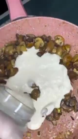 صورة لخطوة 4 من وصفة ستروغنوف الدجاج