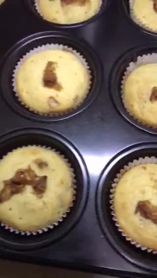 Foto langkah ke 2 dari resep Muffin Kurma Talbinah.