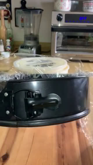 Foto del paso 1 de la receta: Pastel De Nieve de Vainilla con Galletas Chispas de Chocolate