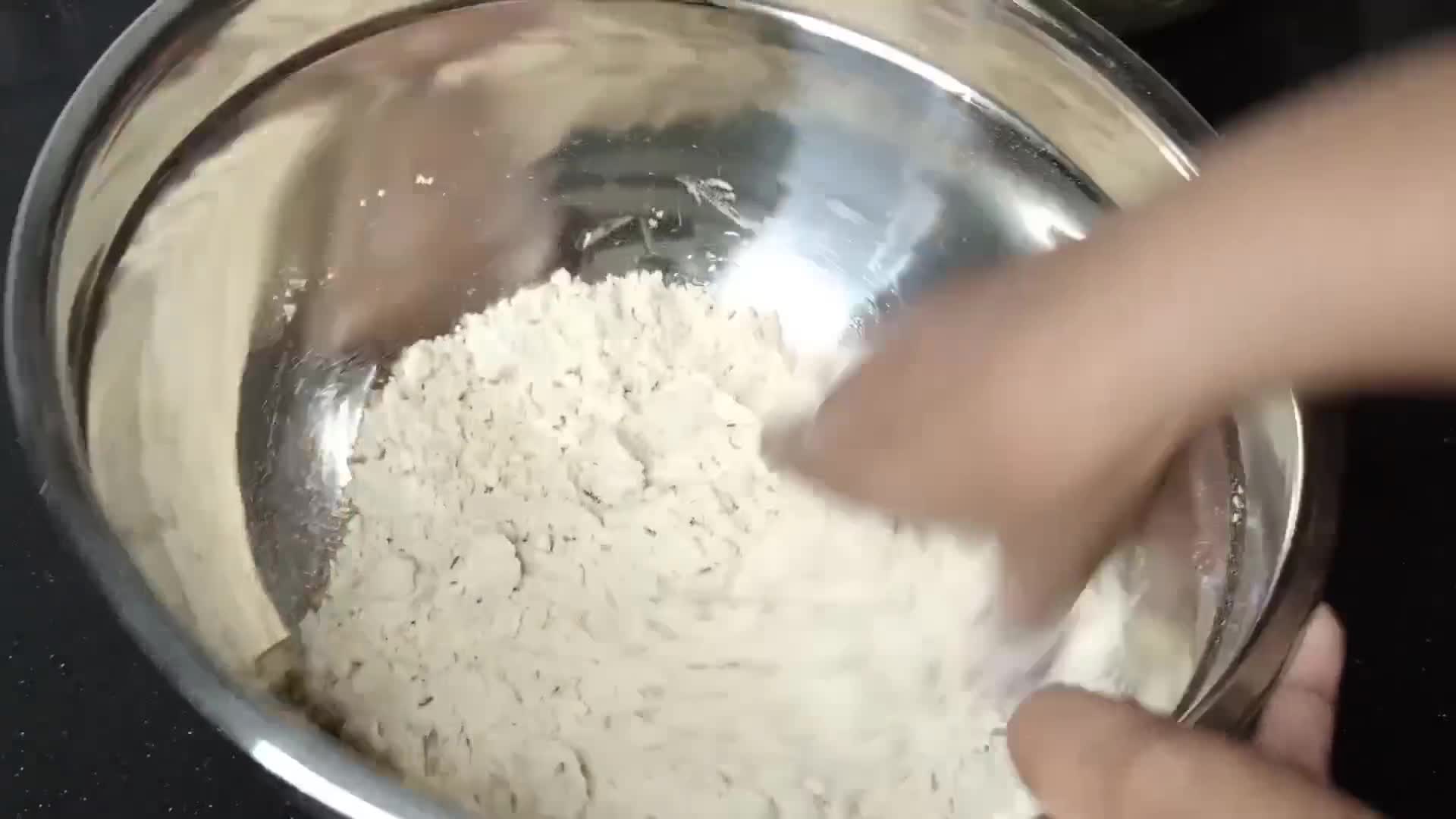 A picture of step 3 of Aloo Ke samosay.